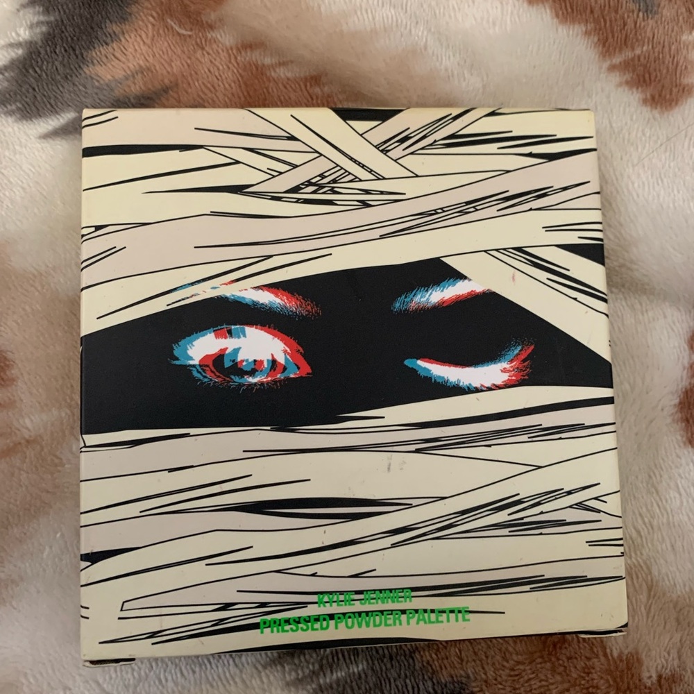 Limited Edition Mummy Eyeshadow Palette by Kylie Cosmetics